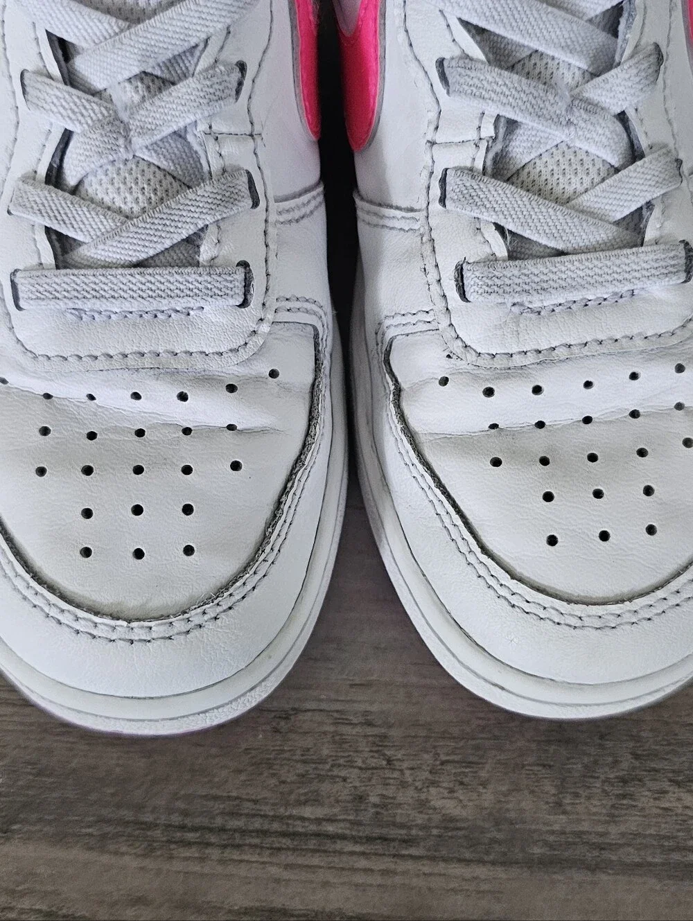 Nike velcro closure